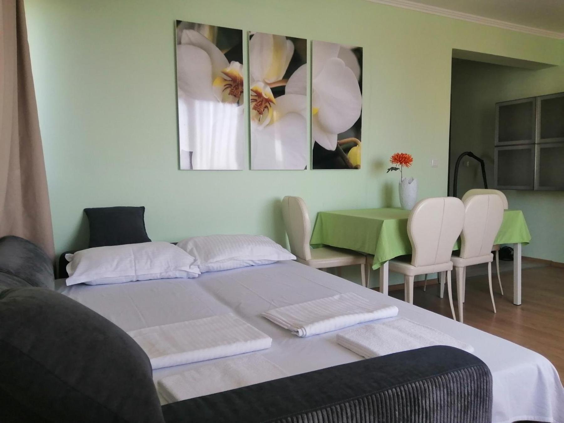 Sea View Apartment Balchik Extérieur photo